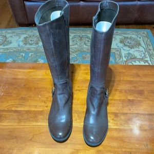 Me Too NWOT Wide Calf Brown boots 11M